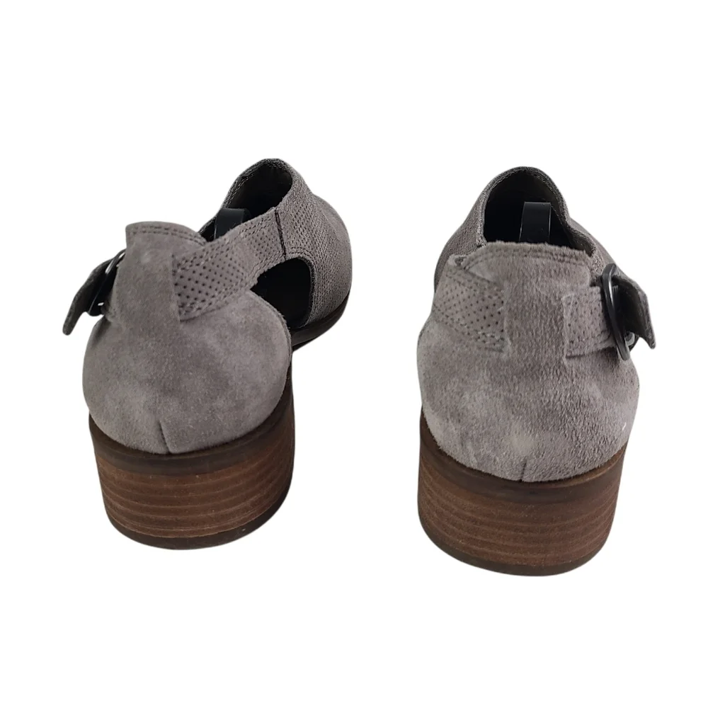 Crown Vintage Charmed Booties Taupe size 9.5‎